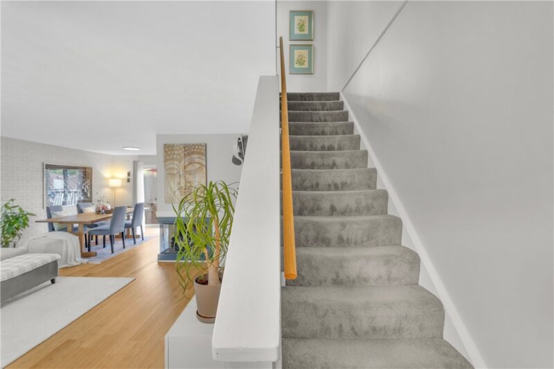 3154 Camberly Dr — photo 6