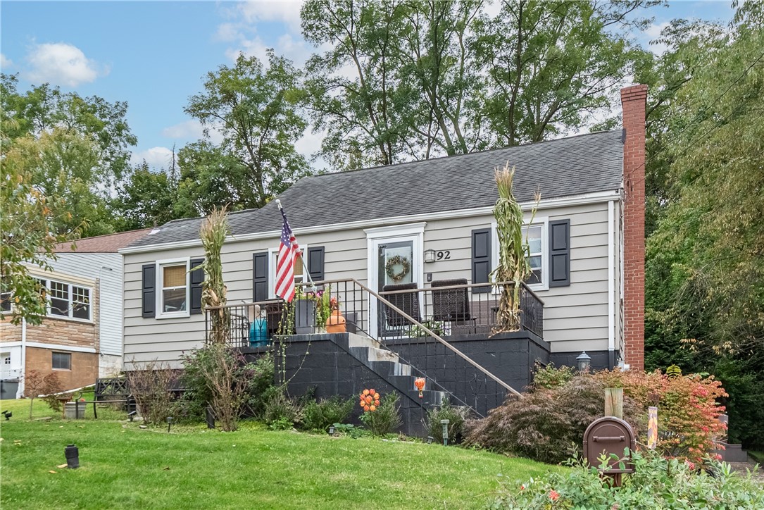 92 Adams Dr — photo 1