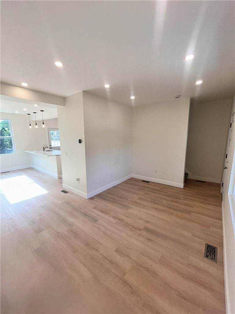 844 Gearing Ave — photo 7