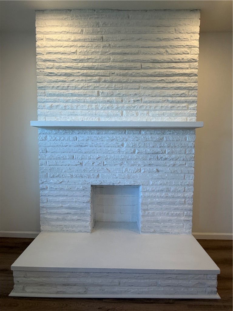 3426 Webster Ave — photo 4
