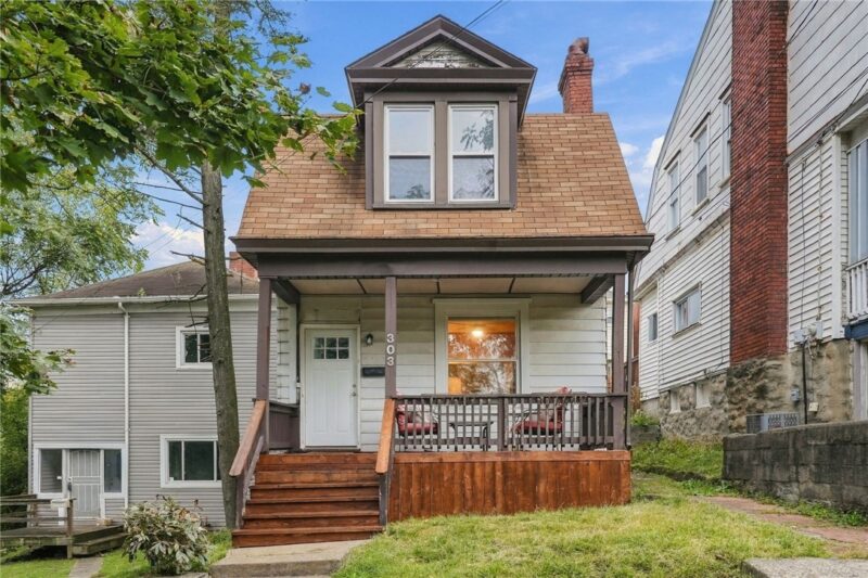 303 Paur St — photo 2