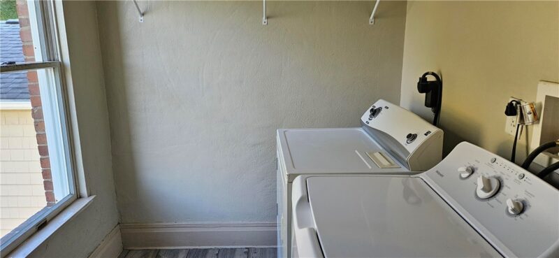 316 E Fayette St — photo 5