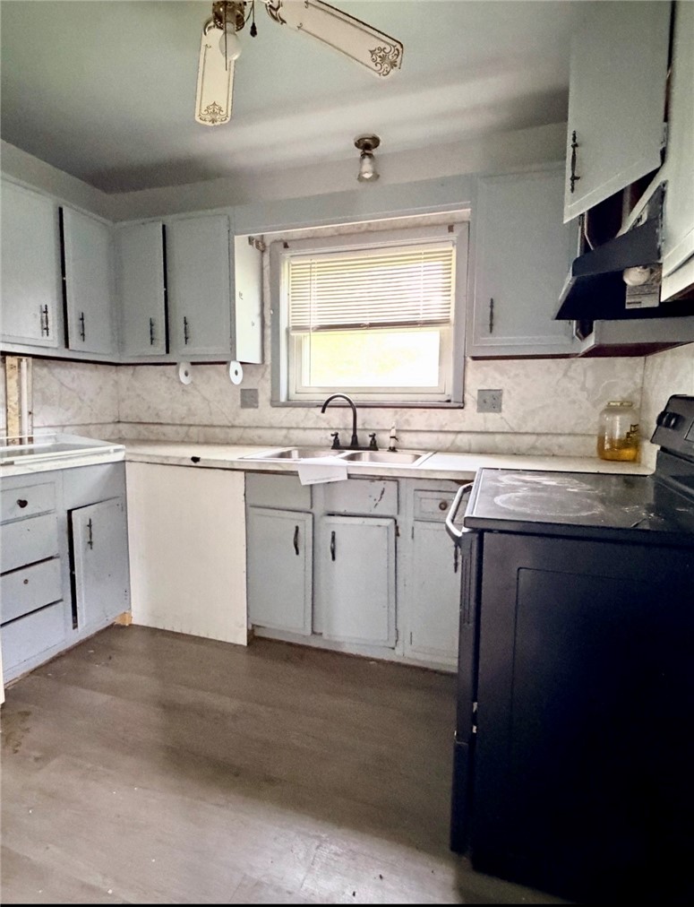 211 Cedar Ave — photo 8