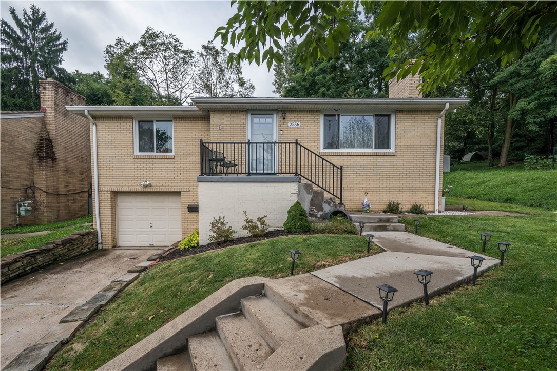 2256 Lutz Ave — photo 1