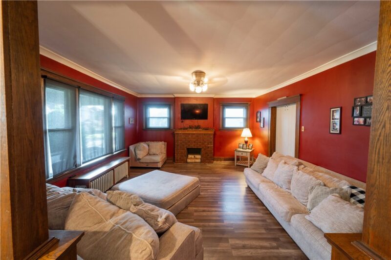 1105 Loucks Avenue — photo 8