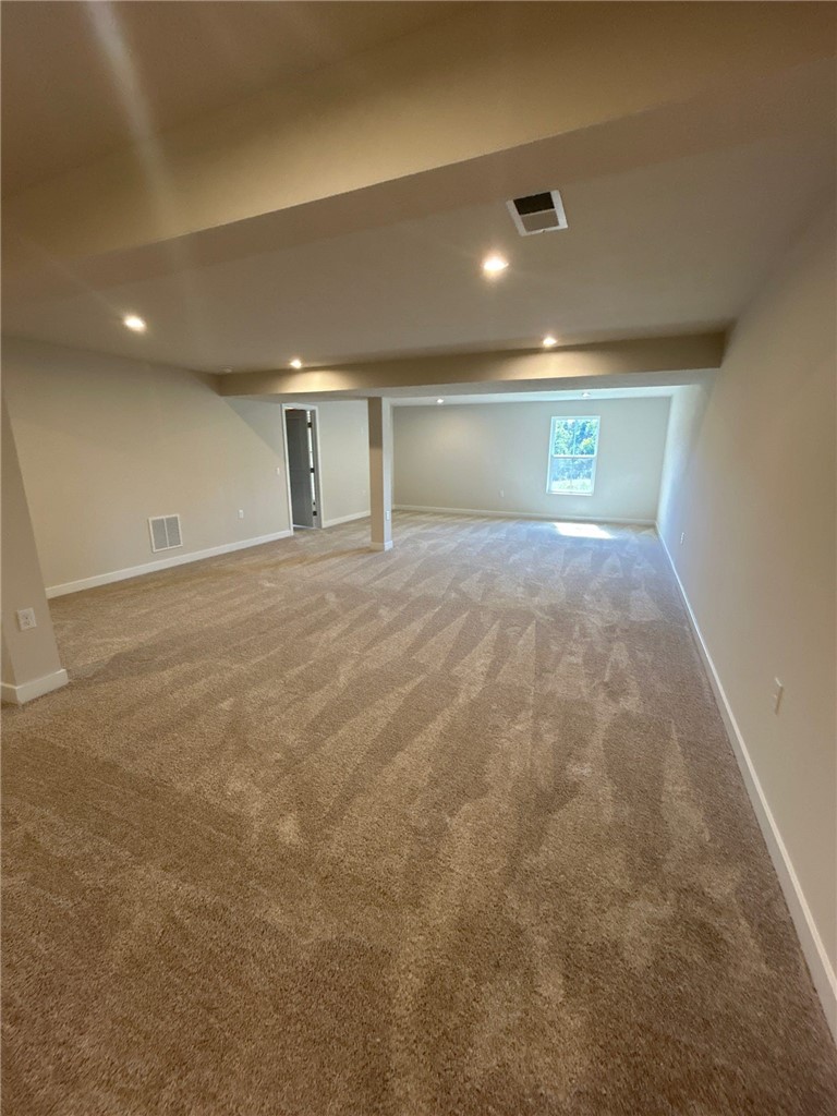132 Acorn Dr — photo 2