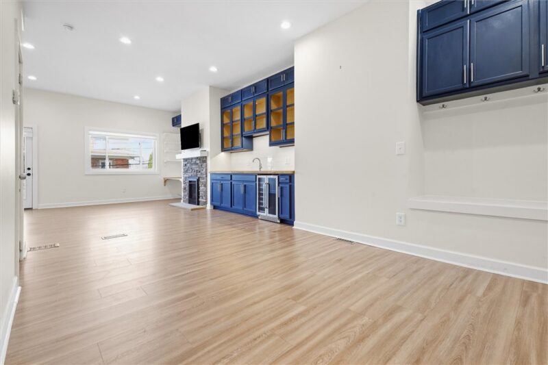 2410 Leticoe St — photo 8