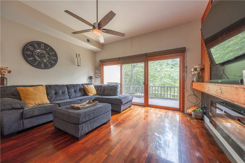746 Carriage Cir — photo 6