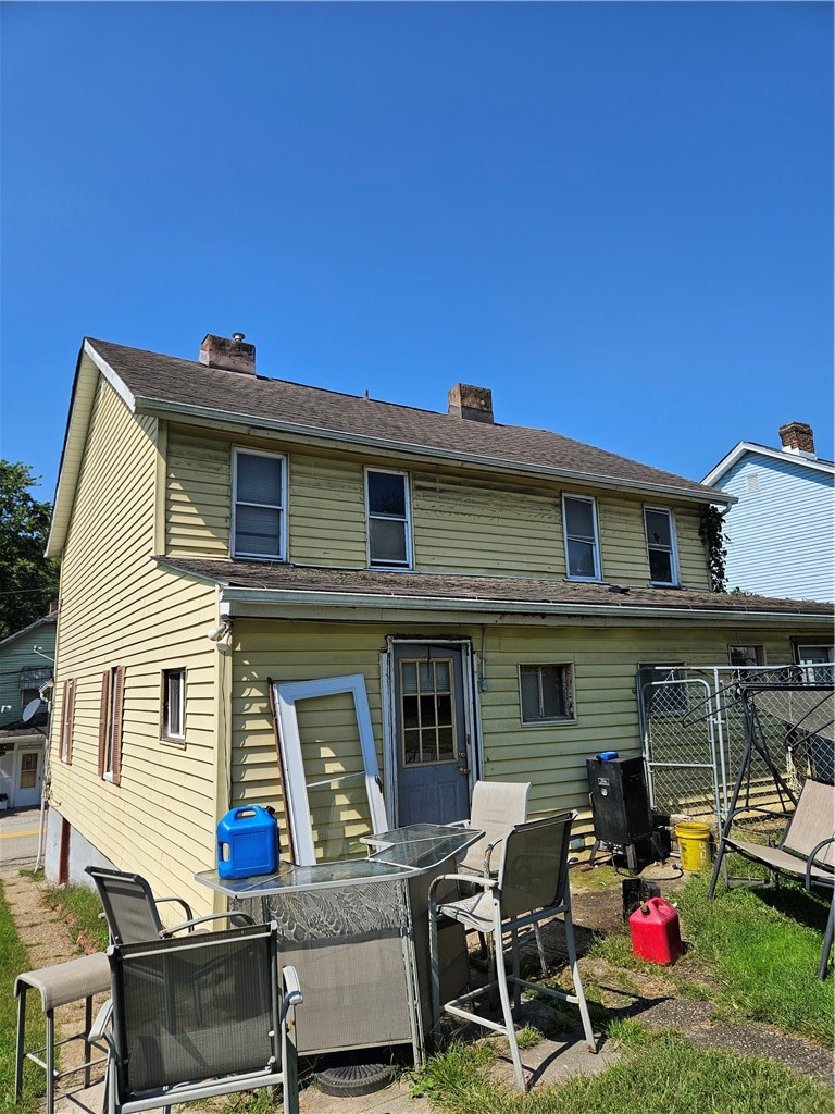 2146 Keystone Ave — photo 3