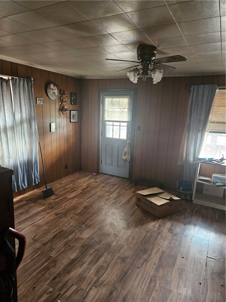 2146 Keystone Ave — photo 4