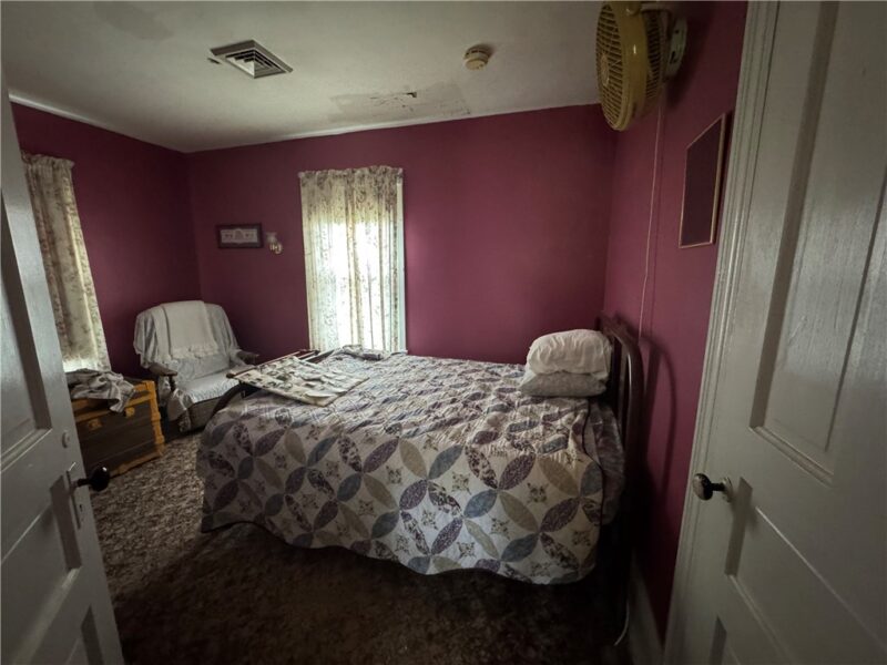 109 Mercer Avenue — photo 6