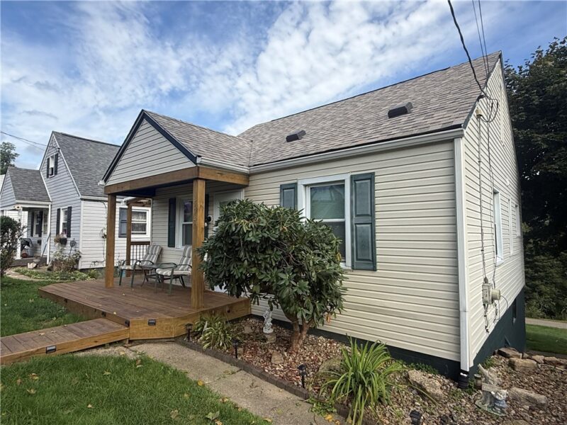 1504 16th Ave — photo 2