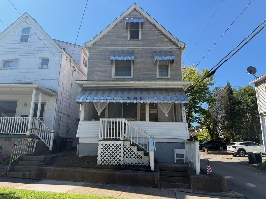 206 Sherman Ave — photo 1