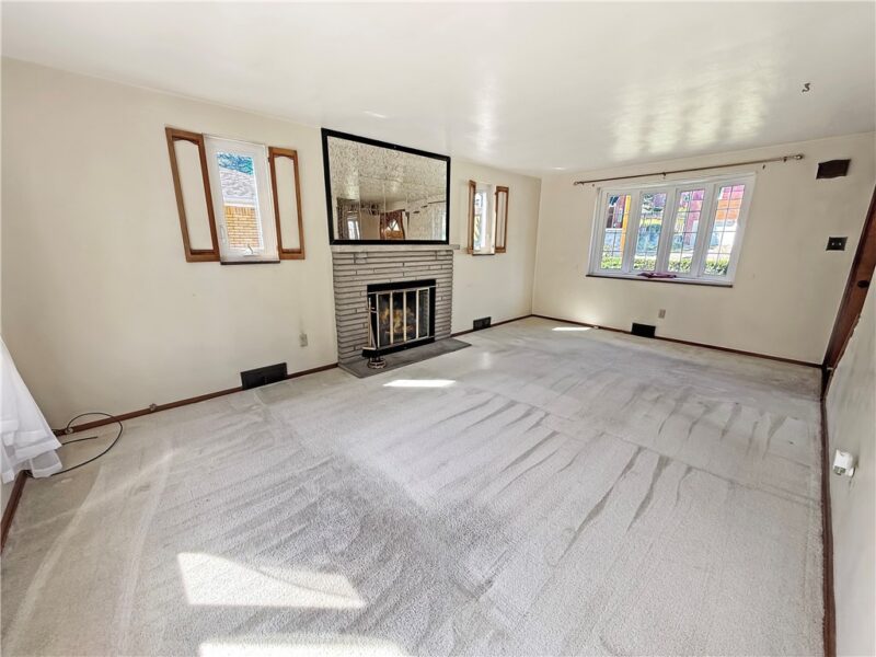 310 Rickey Dr — photo 6