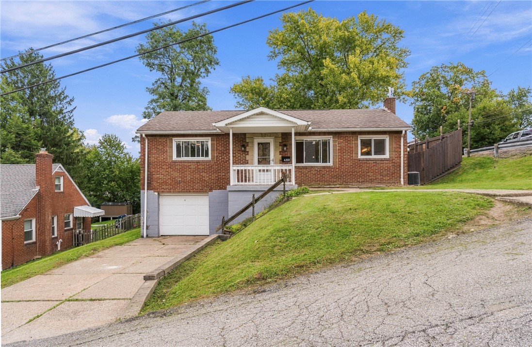 4331 Overhill St — photo 1
