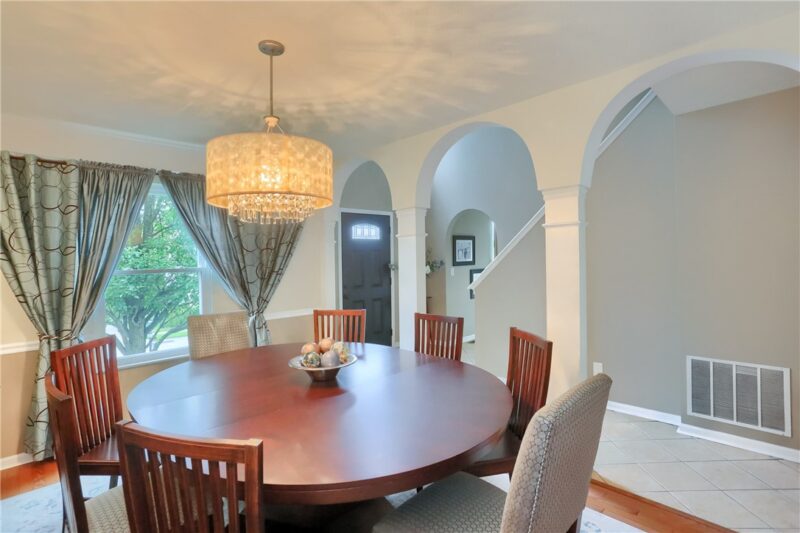 119 Commodore Drive — photo 8