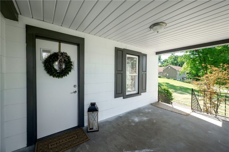 2748 Tamarack Dr. — photo 6