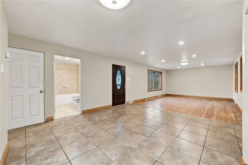 1122 Circle Dr — photo 4