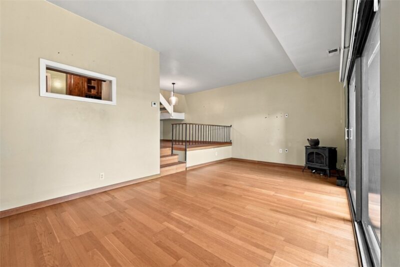 2034 SWALLOW HILL — photo 4