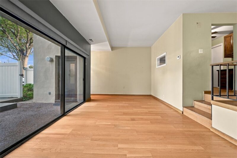 2034 SWALLOW HILL — photo 5