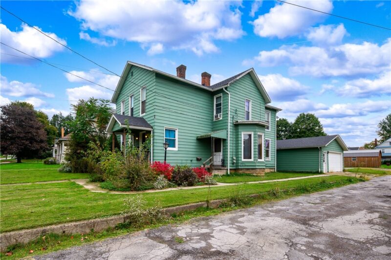 381 S Main St. — photo 4