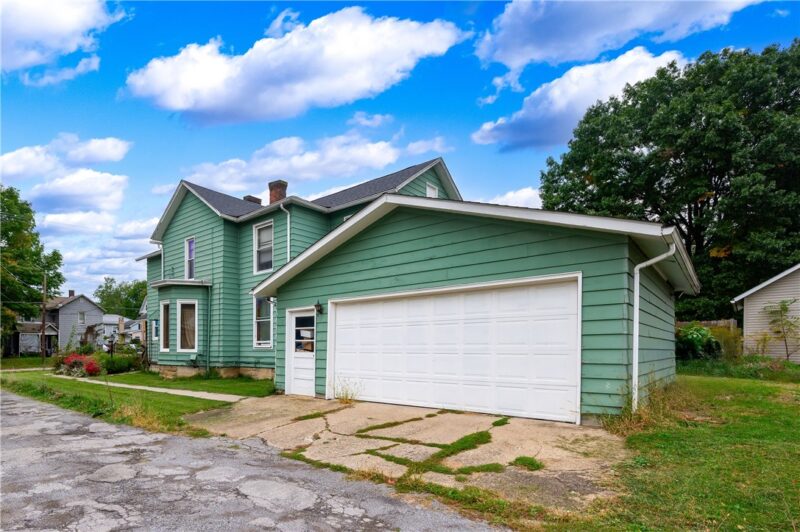 381 S Main St. — photo 6