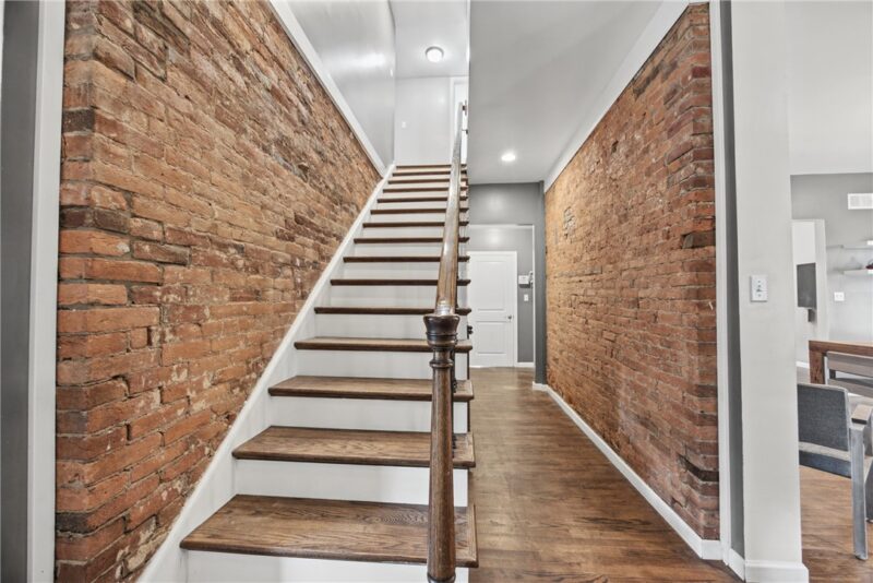 455 Rural Valley Rd — photo 4