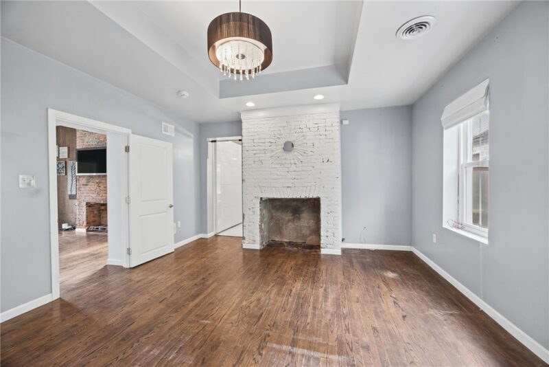 455 Rural Valley Rd — photo 8