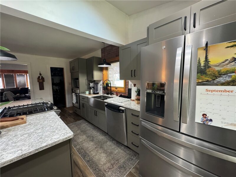 1013 Josephine Street — photo 7