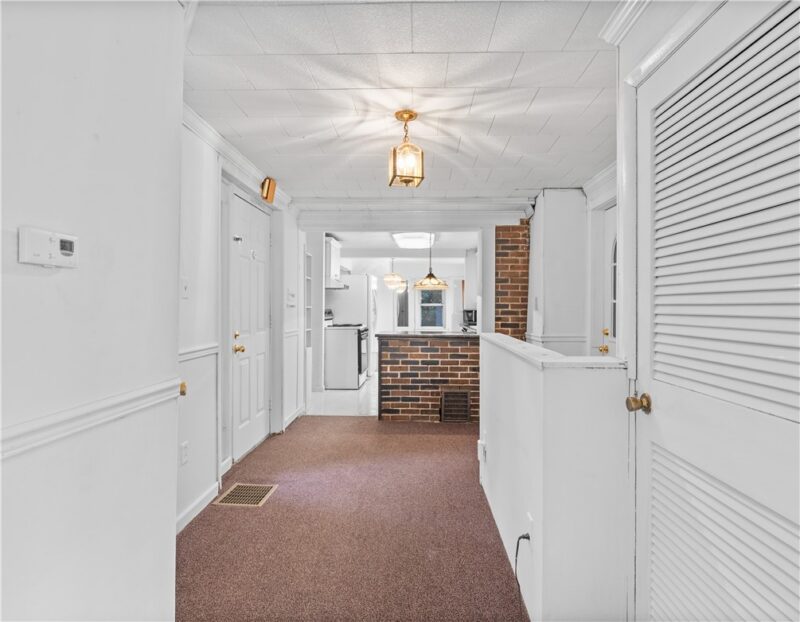 123 Lincoln St — photo 4