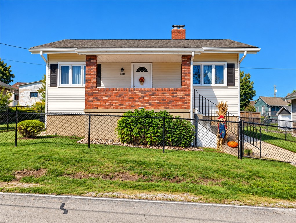 420 Plum Ave — photo 1