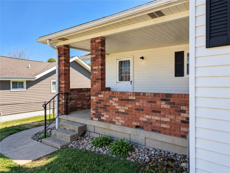 420 Plum Ave — photo 3