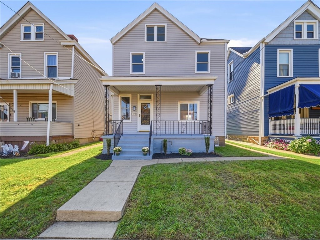 320 Raymond St — photo 1
