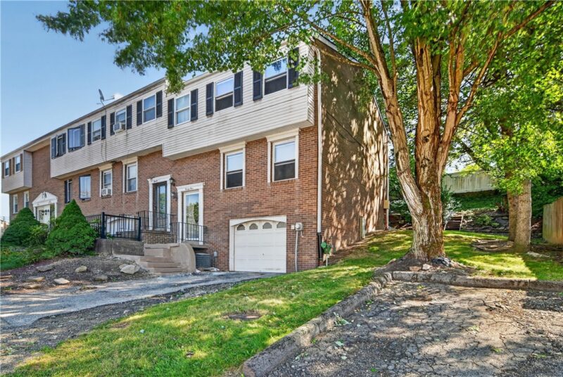 24 W Cortland Dr — photo 2