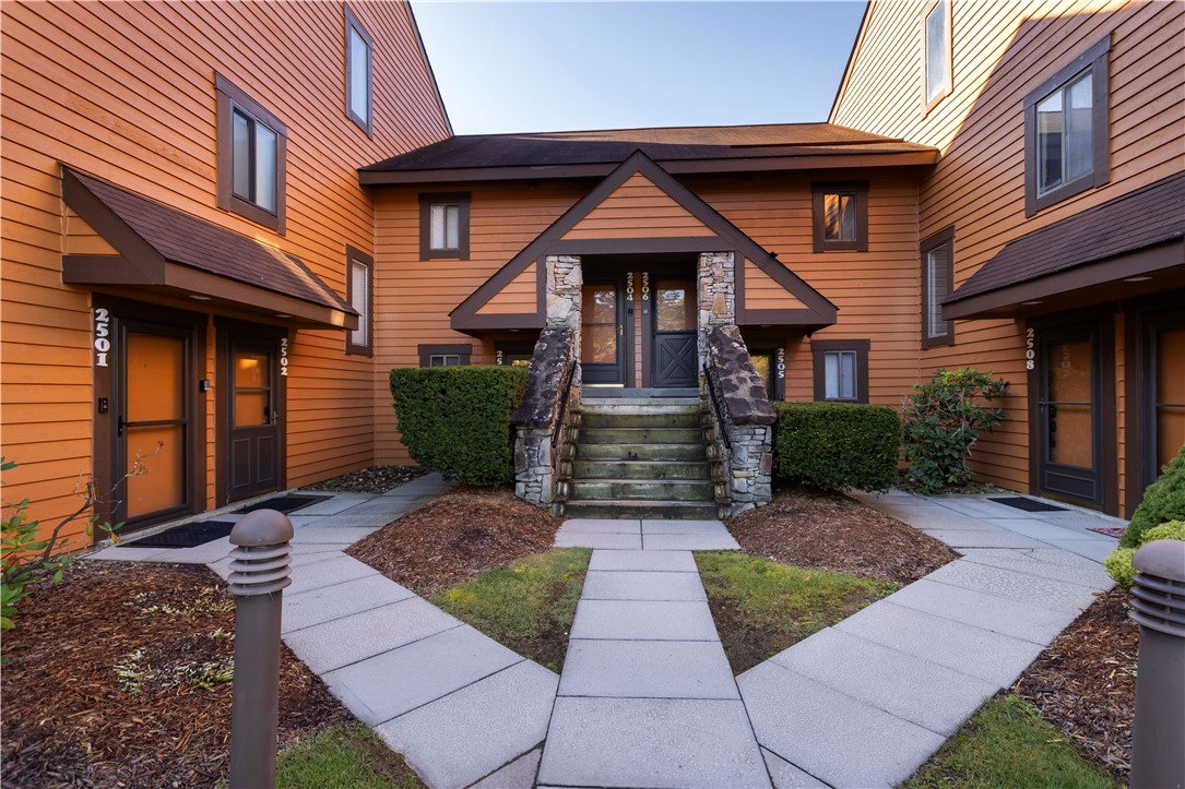 2504 Swiss Mountain Drive — photo 1