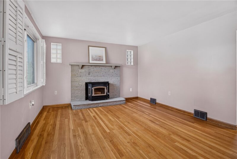 1204 Robbins St — photo 8