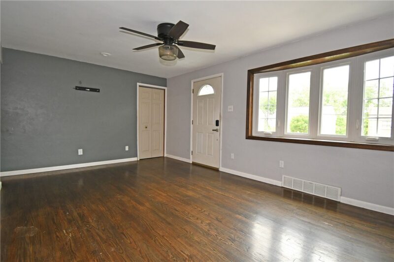 433 Ridgemont Dr — photo 7