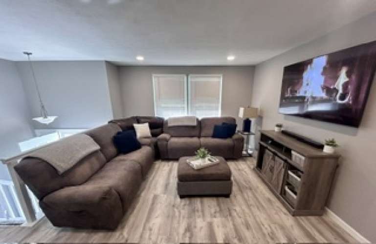 126 Mohican Dr — photo 2