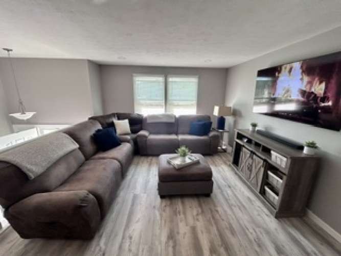 126 Mohican Dr — photo 3