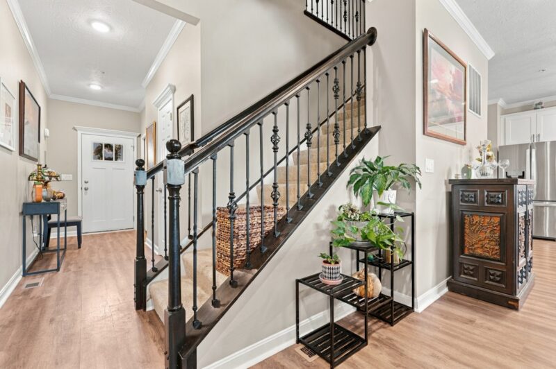 2301 Canterbury Drive — photo 5