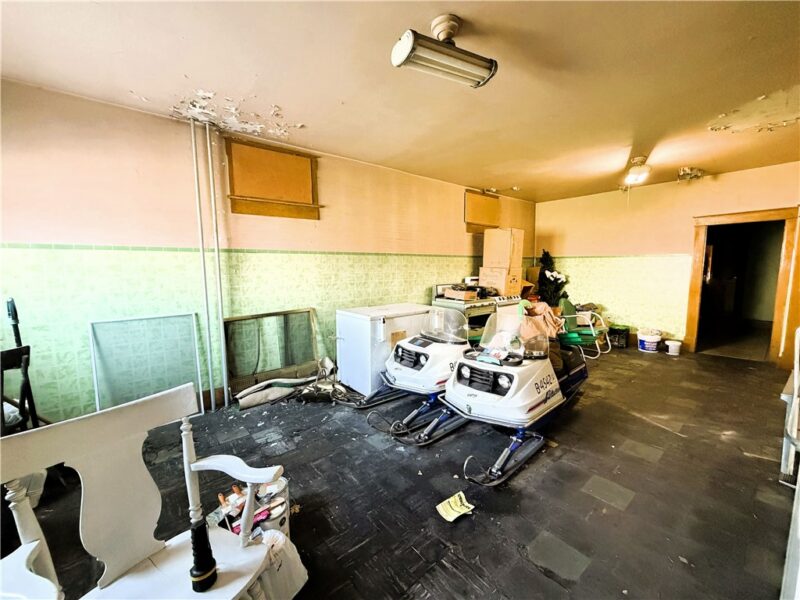 233 Keim St — photo 4