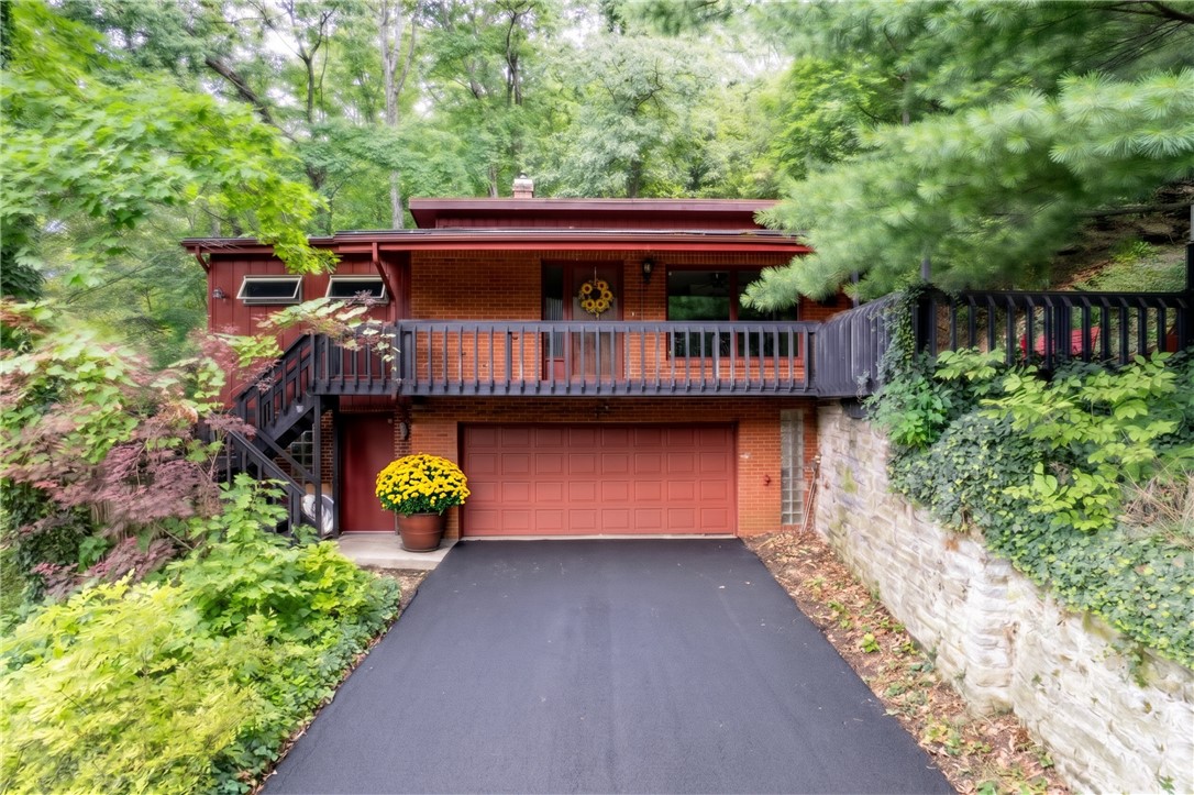 486 WOODLAWN — photo 1