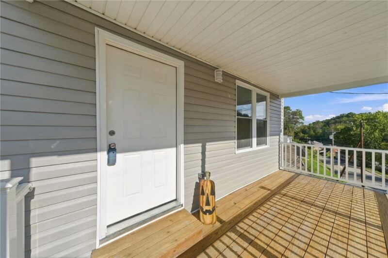 534 S Central Ave — photo 3