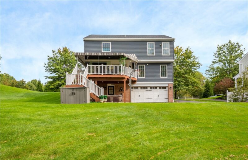 1009 Fieldstone Drive — photo 8