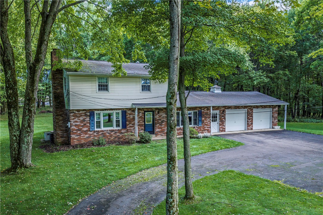 411 Kerry Dr — photo 1