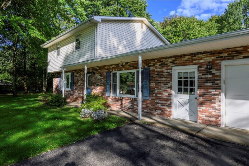 411 Kerry Dr — photo 6