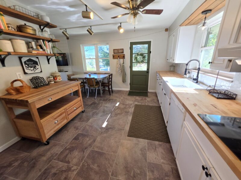 1345 Clifton Road — photo 3