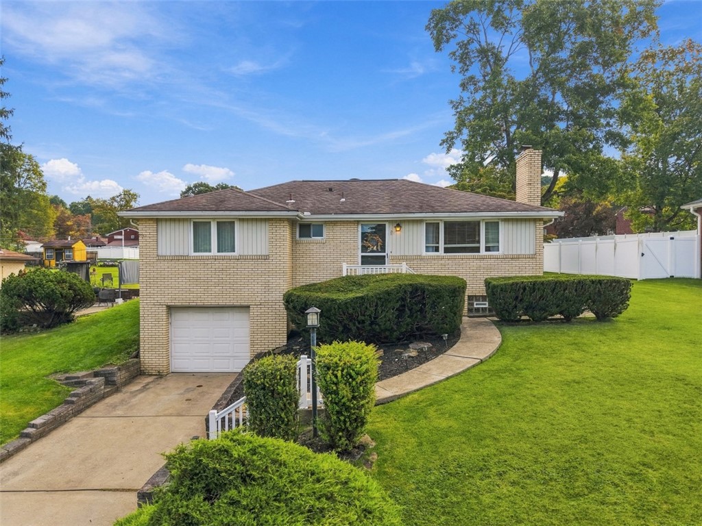 2812 Franklynn Dr — photo 1