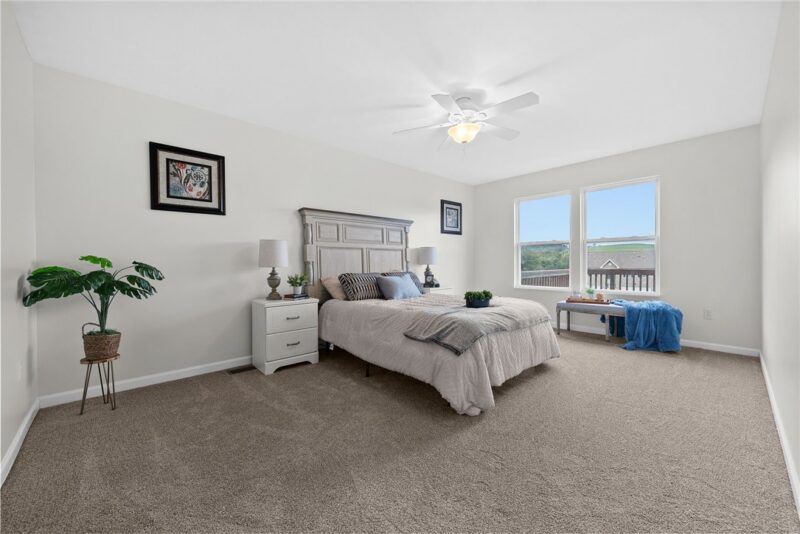 1136 Arrowhead Dr — photo 5