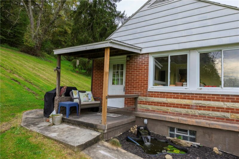 380 Garretts Run Rd — photo 5